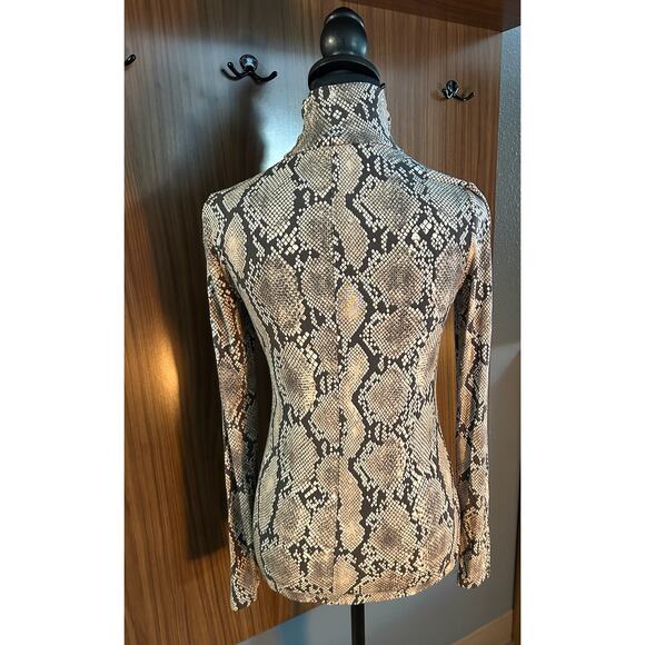 Babaton Larry Snakeprint Turtleneck Size Small - Picture 6 of 9